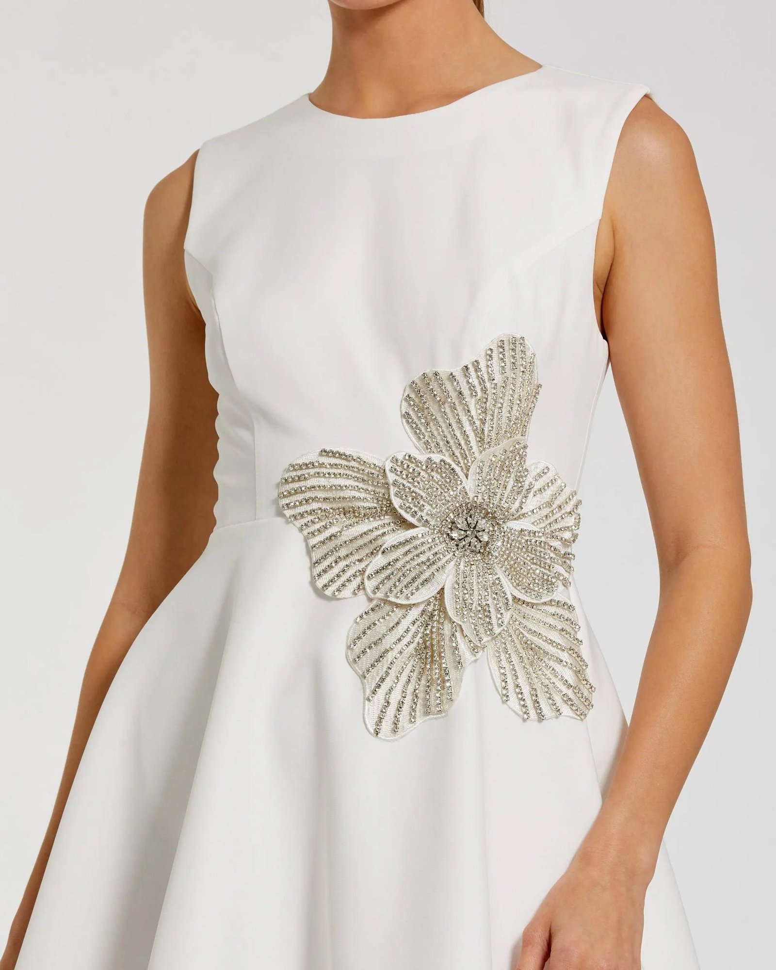 White Sleeveless Crepe Mini Dress With Rhinestone Flower - Mac Duggal