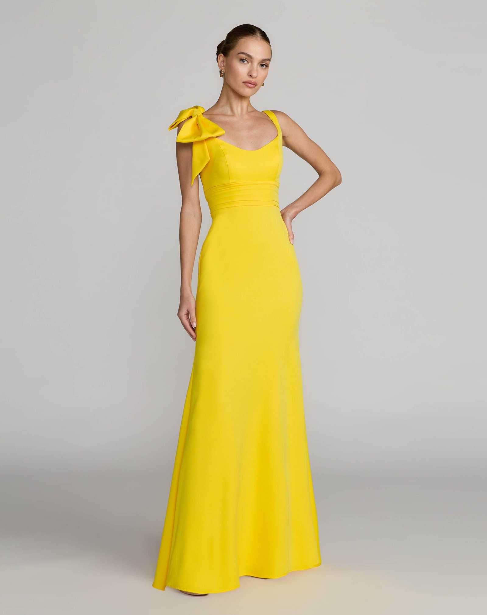 Yellow Scoop Neck Trumpet Gown with Bow
